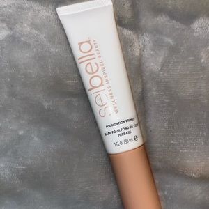 Sei Bella make up primer